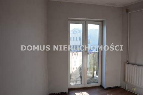 4 pokoje w bezczynszowej kammienicy