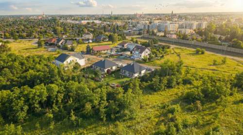Domy parterowe w zabudowie bliźniaczej, LESZNO.
