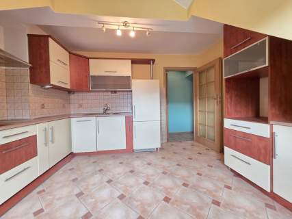 Budynek mieszkalno usługowy 225 m2 Legnica