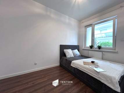 Bez nakładów, do wejścia, jasne, duży balkon
