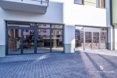 Wykończony lokal handlowo- usługowy 127 mkw