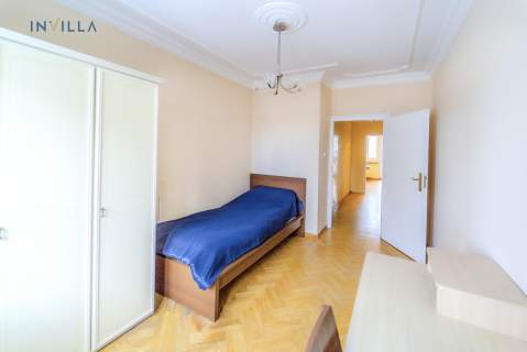 Przestronne mieszkanie przy Łazienkach Królewskich