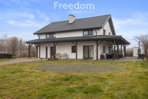 Grójec 196m2 1800m2 działki komfort.