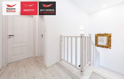 Na sprzedaż nowoczesny dom bliźniak.