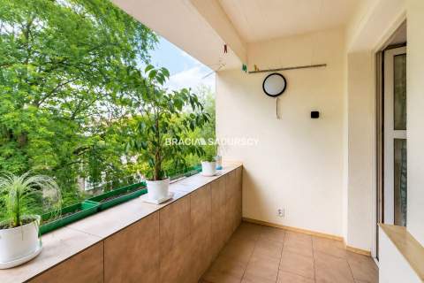 Przestronne 4-pok, balkon, spiżarka, loggia
