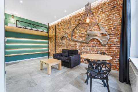 Unikalna kawalerka w stylu loft z antresolą