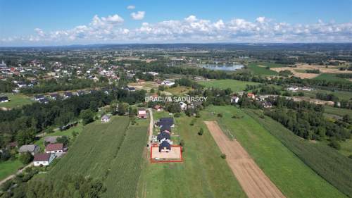 Dom w Brzezince, gm Brzeźnica