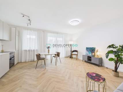 HUZAR 2 pokoje Balkon 14 m 43,30 m winda