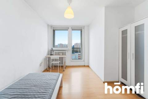 67 m przy Dolinie 3 Stawów 4 pokoje Balkon