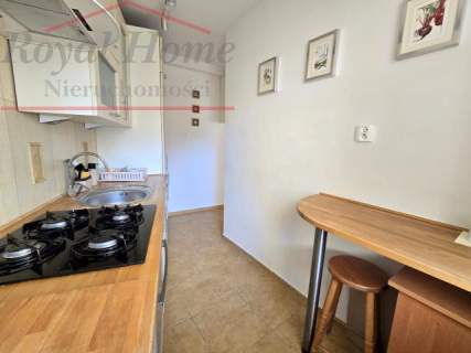 Przestronne, w pełnym rozkładzie 2 pok., balkon.