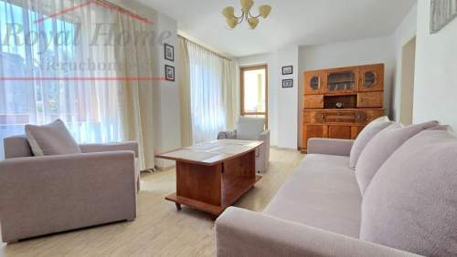Przestronne, w pełnym rozkładzie 2 pok., balkon.