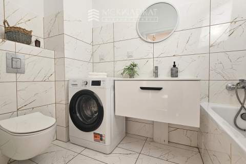 Centrum apartamentowiec 2 pokoje 37 m2, parking