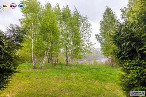 prywatny staw i las 200 m lini brzegowej