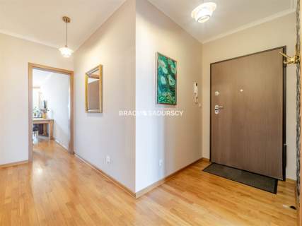 Nowoczesny apartamentowiec w centrum miasta