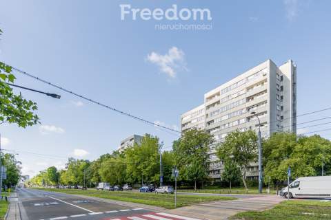 Słoneczna kawalerka przy metrze Marymont