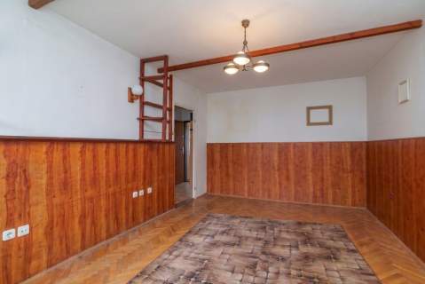 Mokotów 2 pokoje osobna kuchnia Balkon