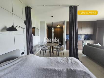 Apartament z dużym tarasem nad Zalewem Zegrzyńskim