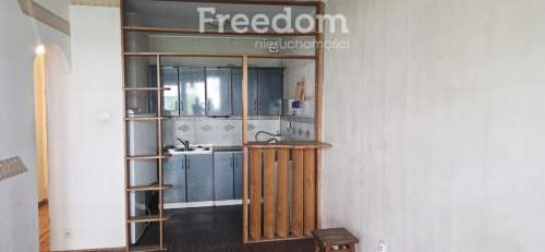 2 pokoje do remontu balkon miejsce parkingowe