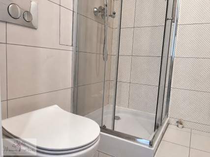 2 pokoje po remoncie z balkonem