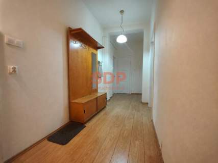2 pokoje 68 m2 Balkon Osobna kuchnia Blisko centrum 