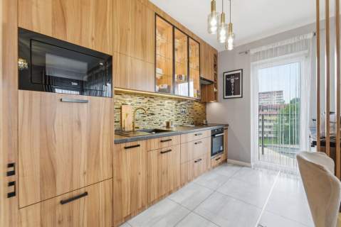 3 POKOJE BLISKO WSZYSTKIEGO 57 M2 KATOWICE WITOSA