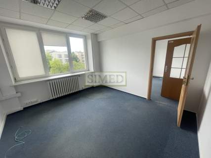 Winda towarowa, rampa, ochrona, dostęp 24h,
