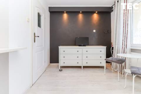 Kawalerka w świetnej lokalizacji balkon