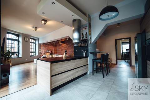 Piekny Apartament Loft, 115m, Centrum