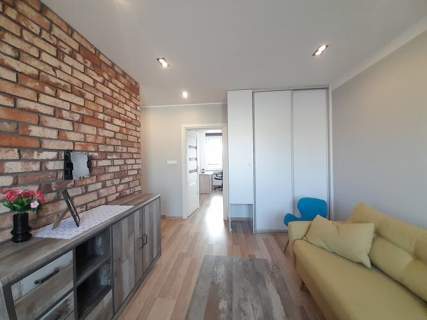 2 pokoje, balkon, komórka - Pogodna 6A