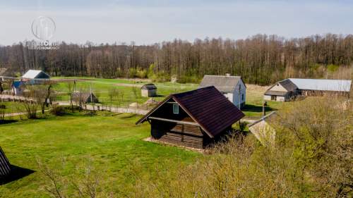 Urokliwa działka o powierzchni 3650 m z domem