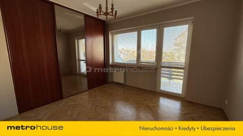 Dom z ogrodem 205 m2 , blisko centrum Żyrardowa