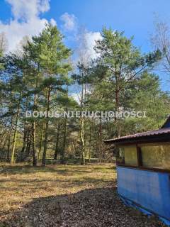Działka nad jeziorskiem