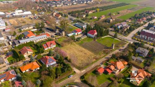 Św. Katarzyna 2182 m2 budowlana - MPZP