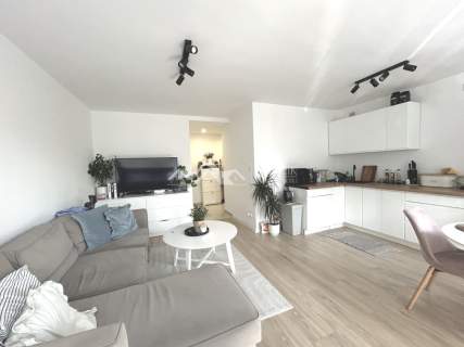 3POK po remoncie w 2024r. balkon ok SKY i Un. Ekon