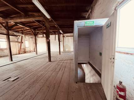 Dawny zakład produkcyjny/Trzebnica/600m2 lokal/800