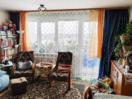 4-pokojowe mieszkanie na Bemowie