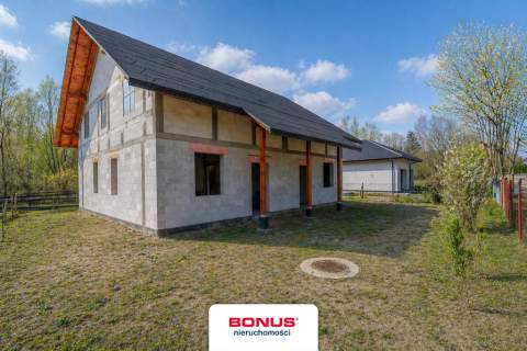 Serock   dom dwulokalowy na dużej działce 1000 m 