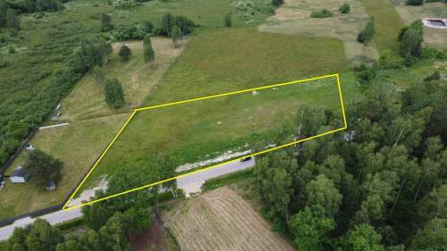 Działka budowlana przy drodzę asfaltowej Daleszyce