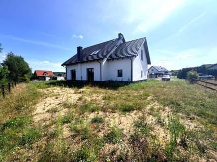 Komfortowy dom na Cichej-do wykończenia