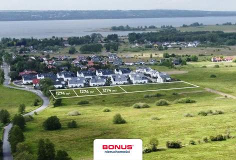 Działka z WZ pod dom jednorodzinny Pucice 1274m2