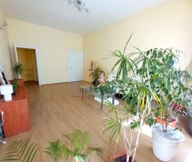Mieszkanie 51m2 centrum. , II piętro, kamienica