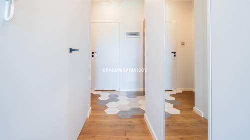 Nowoczesny apartament z tarasem w sercu Zabłocia