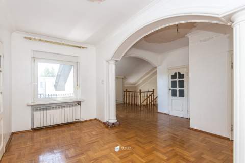 Wyjątkowy dom z potencjałem i