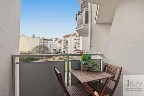 ul. Długa, balkon, winda, po remoncie, 50m , 2 pok