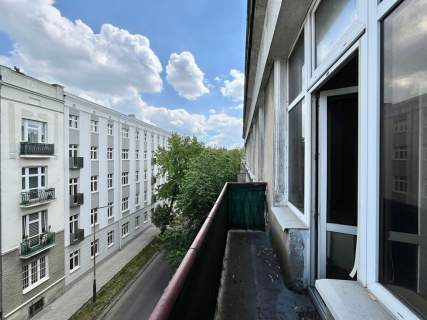 Mieszkanie z balkonem w kamienicy