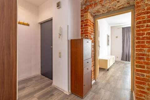 2 pokoje po remoncie w cegle 57,6 m2 blisko Manufaktury