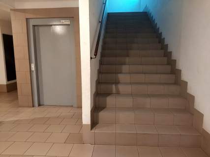 Trzypokojowe mieszkanie z dużym balkonem
