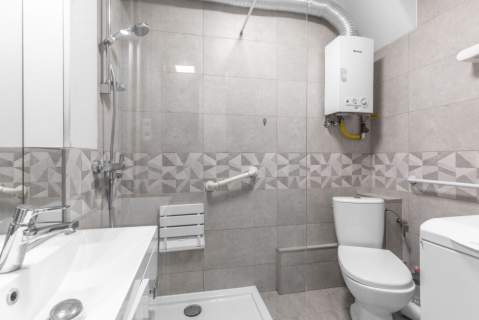 3 pokoje, balkon, piwnica LSM