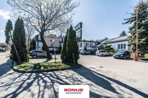 Hotel przy wjeździe do Poznania - Przeźmierowo