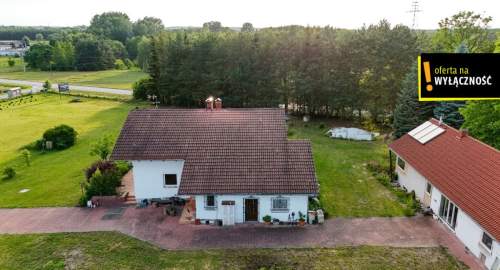 Stylowa posiadłość na 62 arach - 2 domy Białoborze